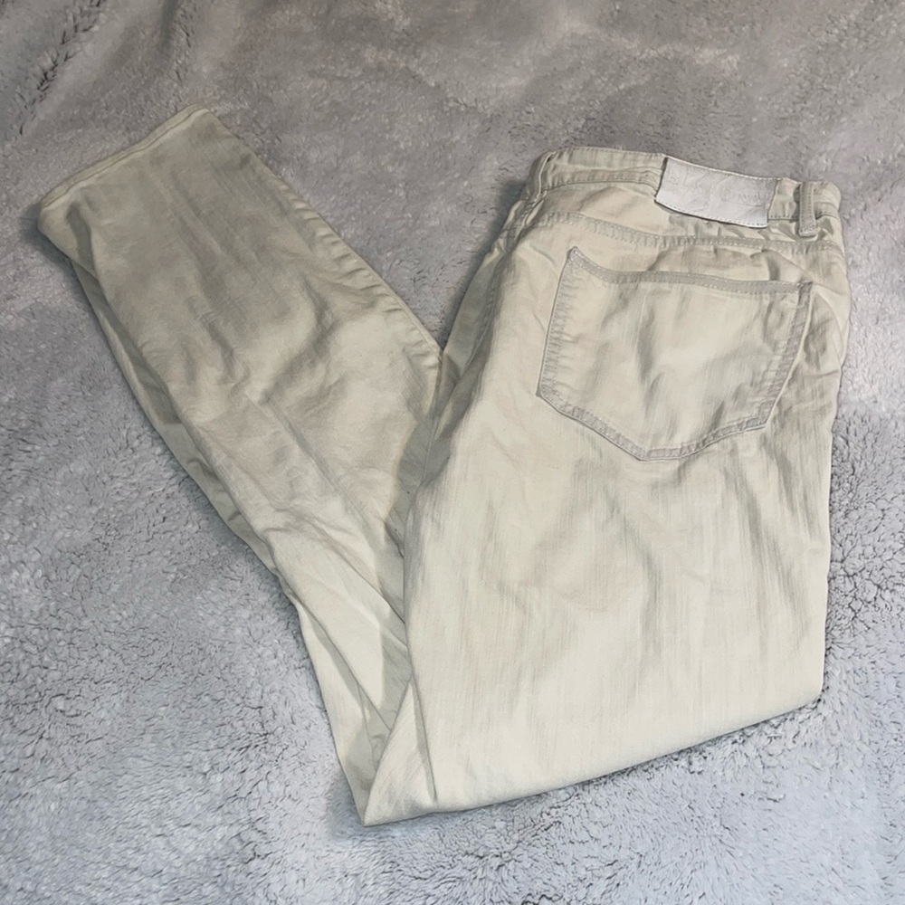 Off white BLK Dnm jeans size 28